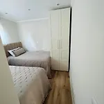 בית נופש The House