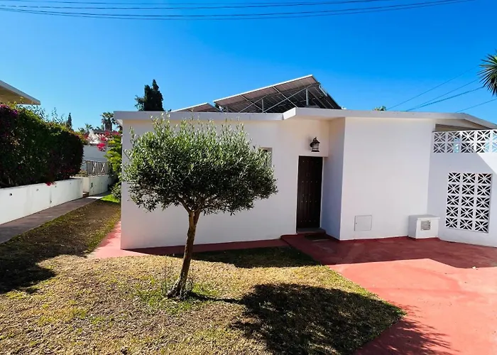 The House Semesterbostad